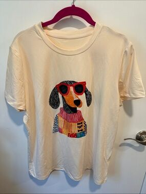 Cream Dachshund Graphic Short Sleeve Tee Brand New